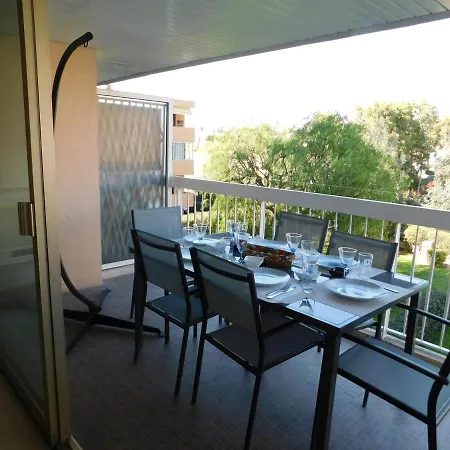 Spacieux T2, Jardin Du Pont Du Lys Avec Piscine Et Parking * Antibes